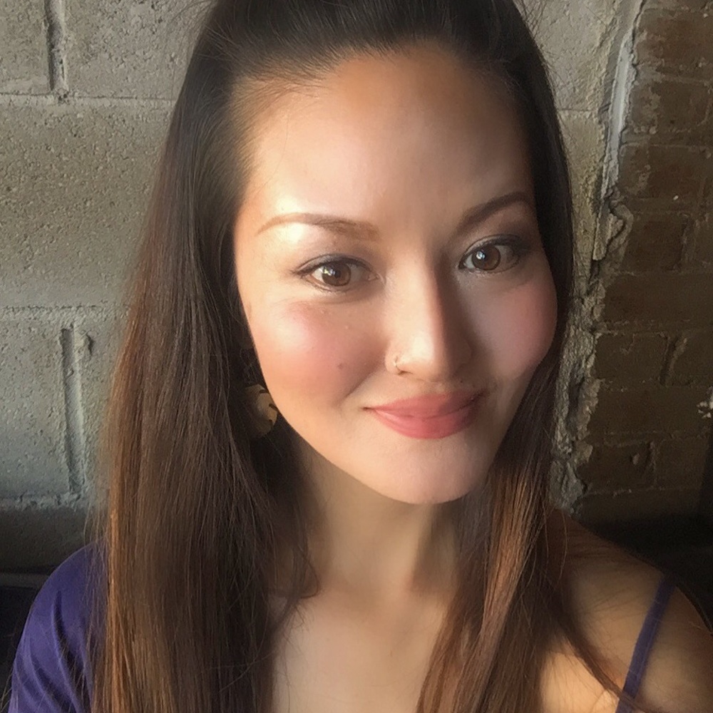 Meet your Posher, Yui.